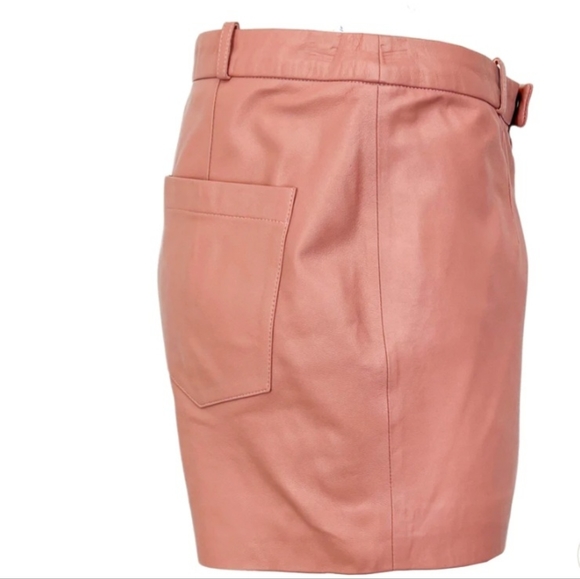 💕NWT Zeynap Arcay Pink Leather Shorts - Picture 3 of 11